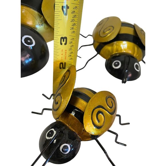 Bumble Bee Metal Table Art Bees 3 Sculpture Indoor Outdoor Decor 2", 3" and 4" - Picture 9 of 11